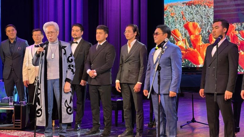 Творческий вечер «Есінде бар ма, жас күнің»