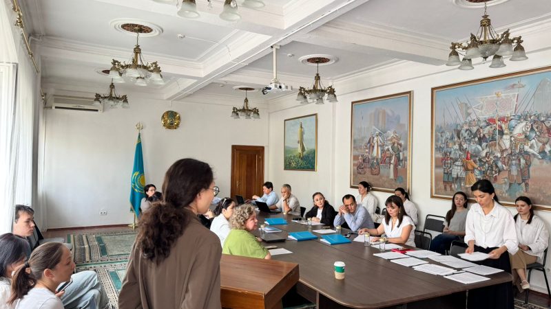 Магистранты приступили к защите диссертационных работ