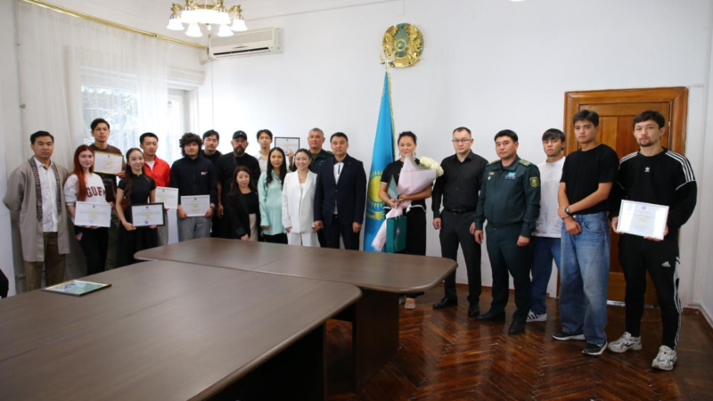 Шекара қызметінің өкілдері Жүргенов академиясына келді