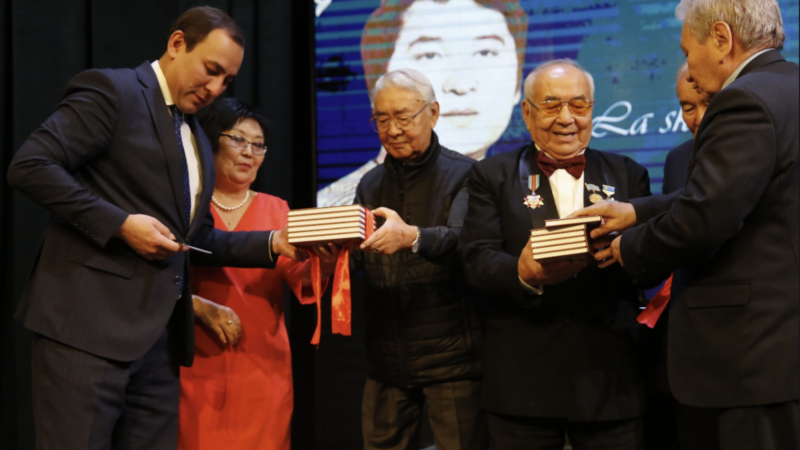 Амангелді Сембиннің 80 жылдық мерейтойына арналған еске алу кеші