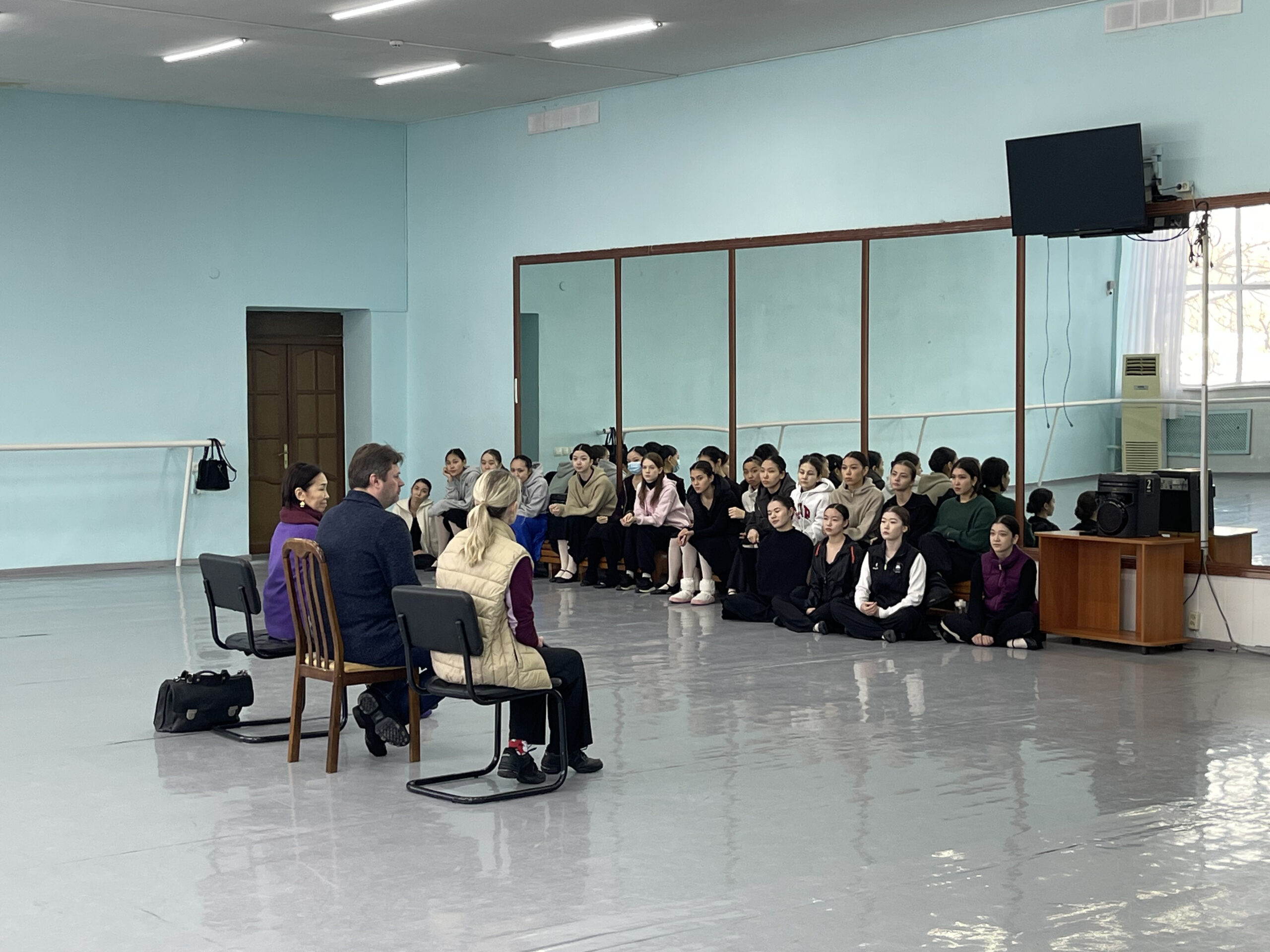 Александр Селезнев атындағы АХУ-дағы ПОҚ-ның кәсіптік бағдар беру жұмысы