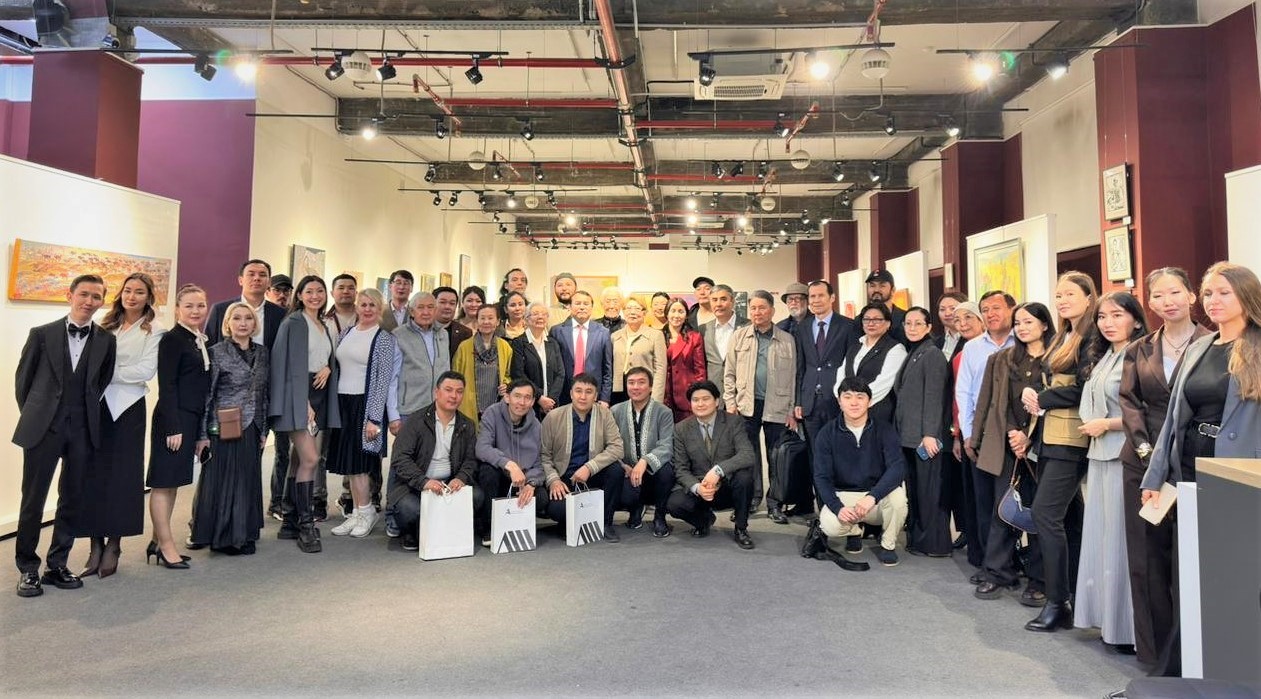 Открытие Республиканской выставки Союза молодых художников «ZAMANDASTAR-IV»